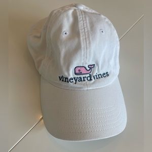 Vineyard vines hat